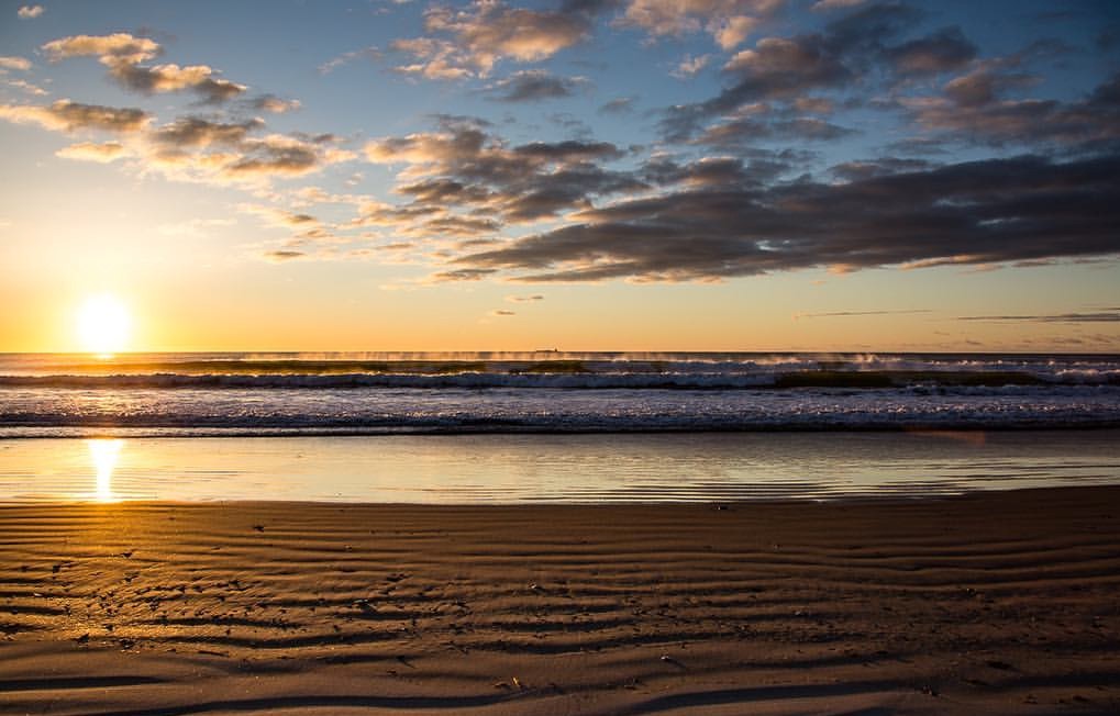 Narragansett sunset on the beach